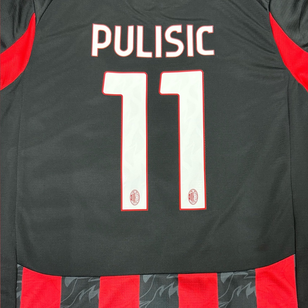 YOUTH Pulisic #11 Puma Soccer Jersey Kids Kit (Jersey + Shorts) Set SMALL (24) - Picture 5 of 5